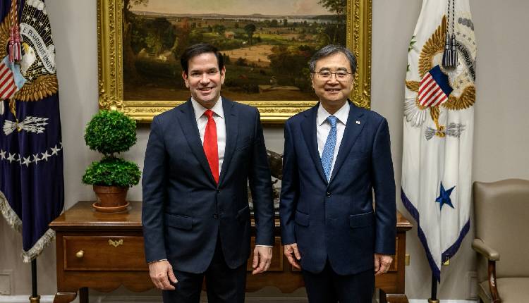South Korean, US FMs