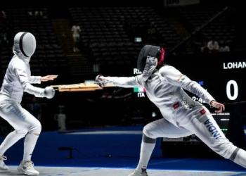 Indian Épée Fencers