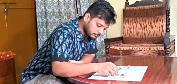 N. Pratyush Kumar Choudhury - Kandhamal Artist Crafts World's Smallest Chariots Using Mustard Seeds