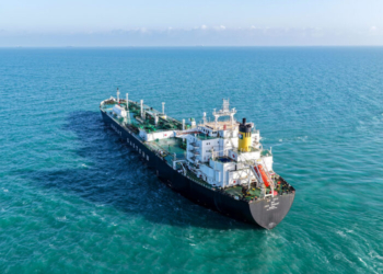 Jamnagar: MT Jag Vasant carrying 47,000 metric tonnes of LPG sails at Vadinar anchorage ahead of ship-to-ship transfer operations near Deendayal Port Authority in Jamnagar, Gujarat, on Saturday, March 28, 2026. (Photo: IANS)