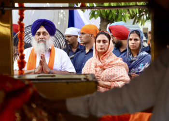Sri Muktsar Sahib: Shiromani Akali Dal president Sukhbir Singh Badal along with his wife Harsimrat Kaur Badal pays obeisance during the Miri Piri Khalsa March at Badal village in Sri Muktsar Sahib district of Punjab on Monday, August 3, 2026. (Photo: IANS/X/@officeofssbadal)