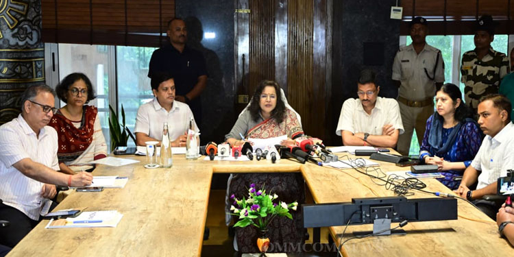 Odisha Chief Secy Reviews Flood Situation, Directs Officials To Take Immediate Measures