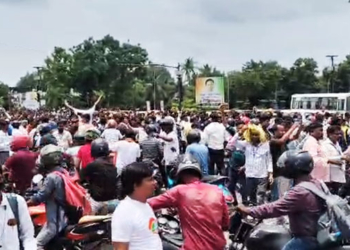Ride-Hailing Strike Enters 3rd Day In Bhubaneswar, Commuters Bear The Brunt