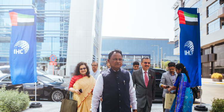Odisha Woos UAE Investors, CM Majhi