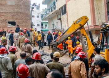 Satya Niketan Building Collapse