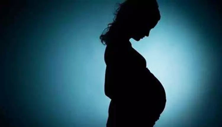 Minor Girls Pregnant